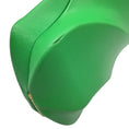 Load image into Gallery viewer, Bottega Veneta Green Leather Whirl Clutch Bag