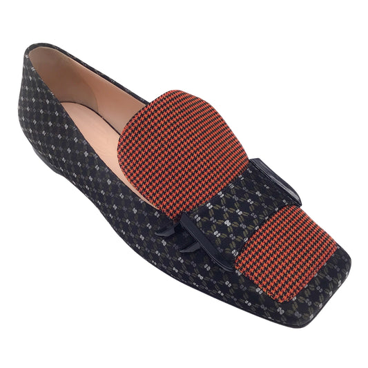 Fendi Black / Yellow / Red Houndstooth Jacquard Loafers / Flats
