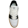 Load image into Gallery viewer, Closed White / Black Low Top Sneakers