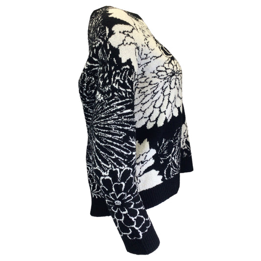 Lamberto Losani Black / White Floral Patterned Long Sleeved Knit Sweater