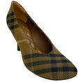 Load image into Gallery viewer, Burberry Green Check Fabric Baby Pumps