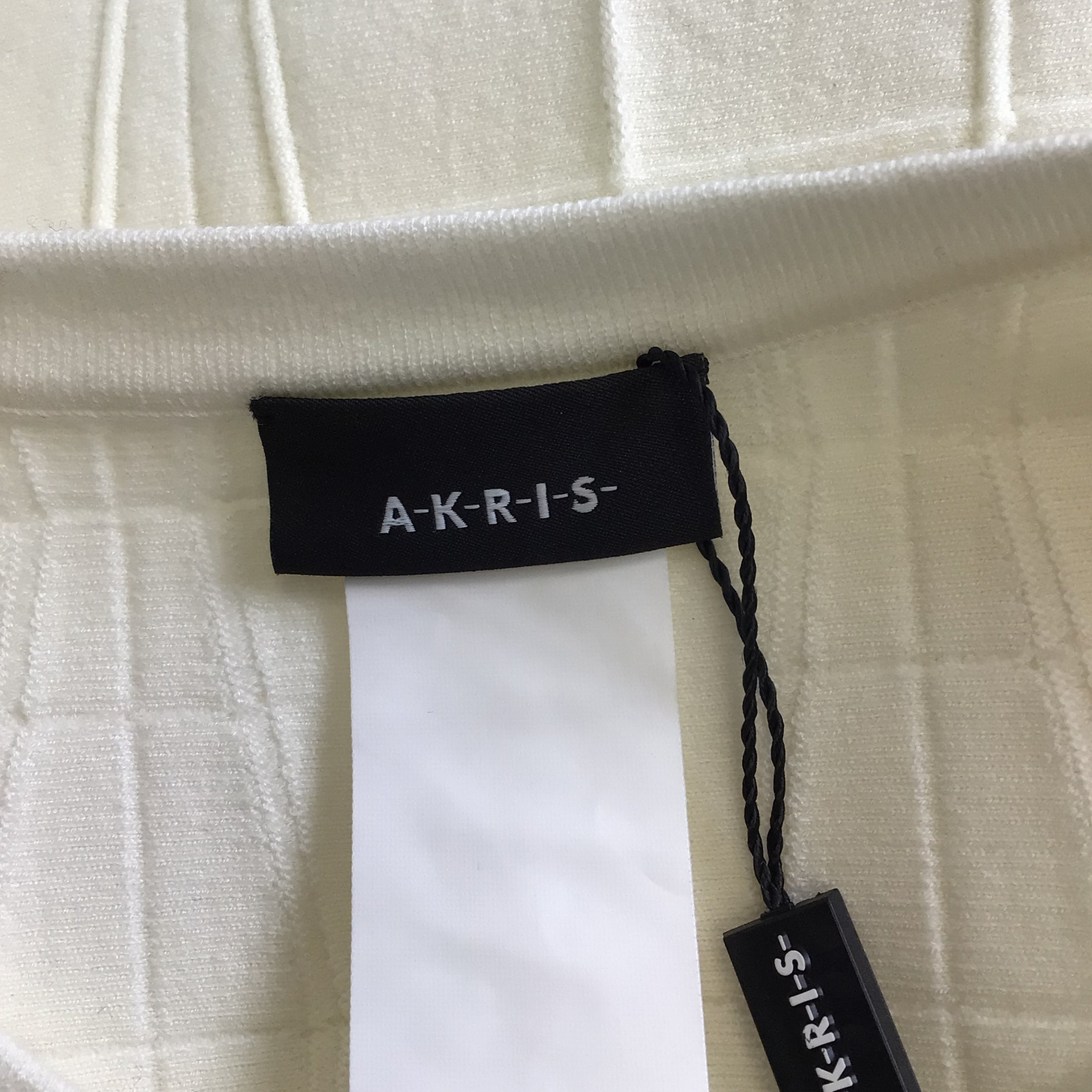 Akris Ivory Sleeveless Wool Knit Top