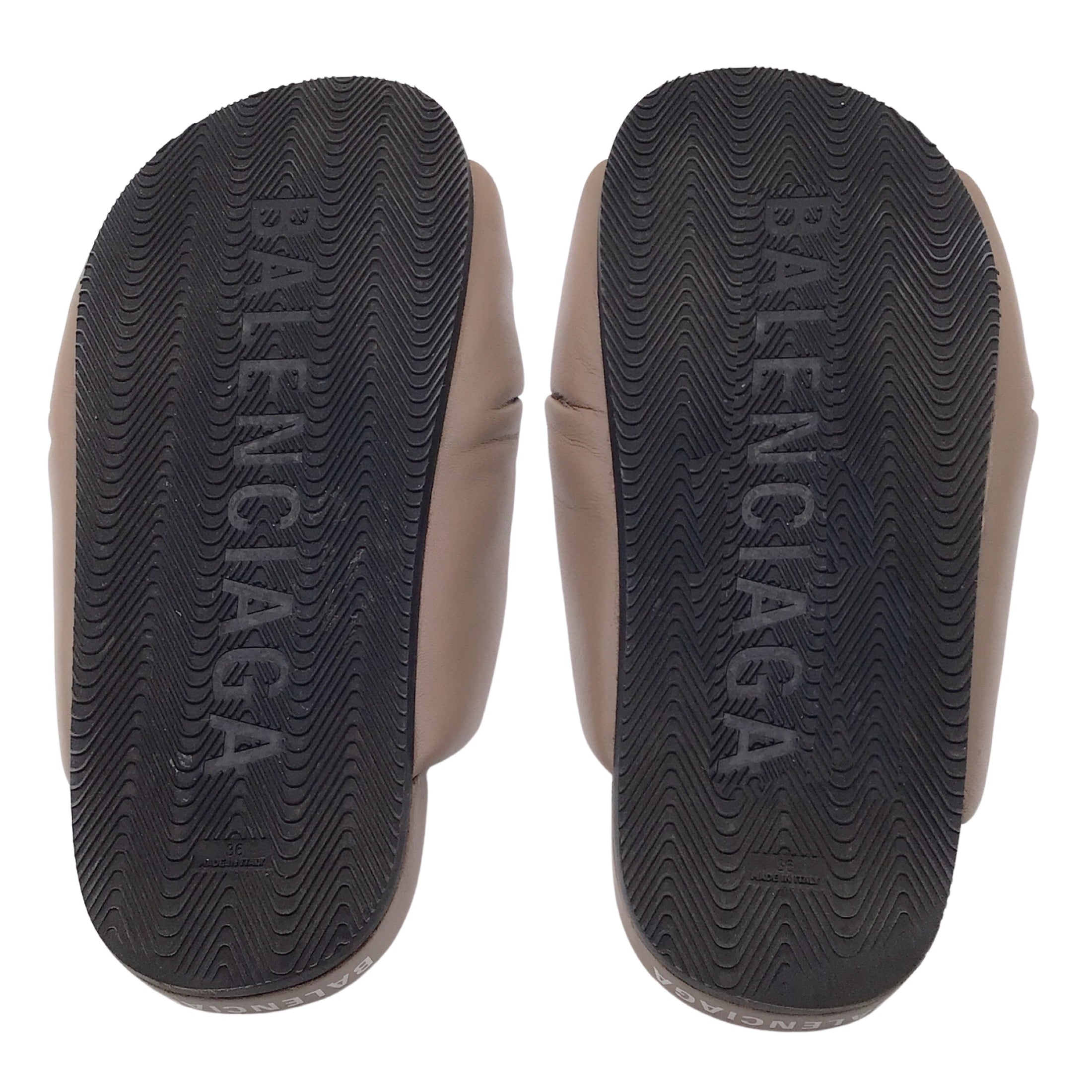 Balenciaga Puffy Knotted Smooth Nappa Leather Slide Sandals in Mink Grey