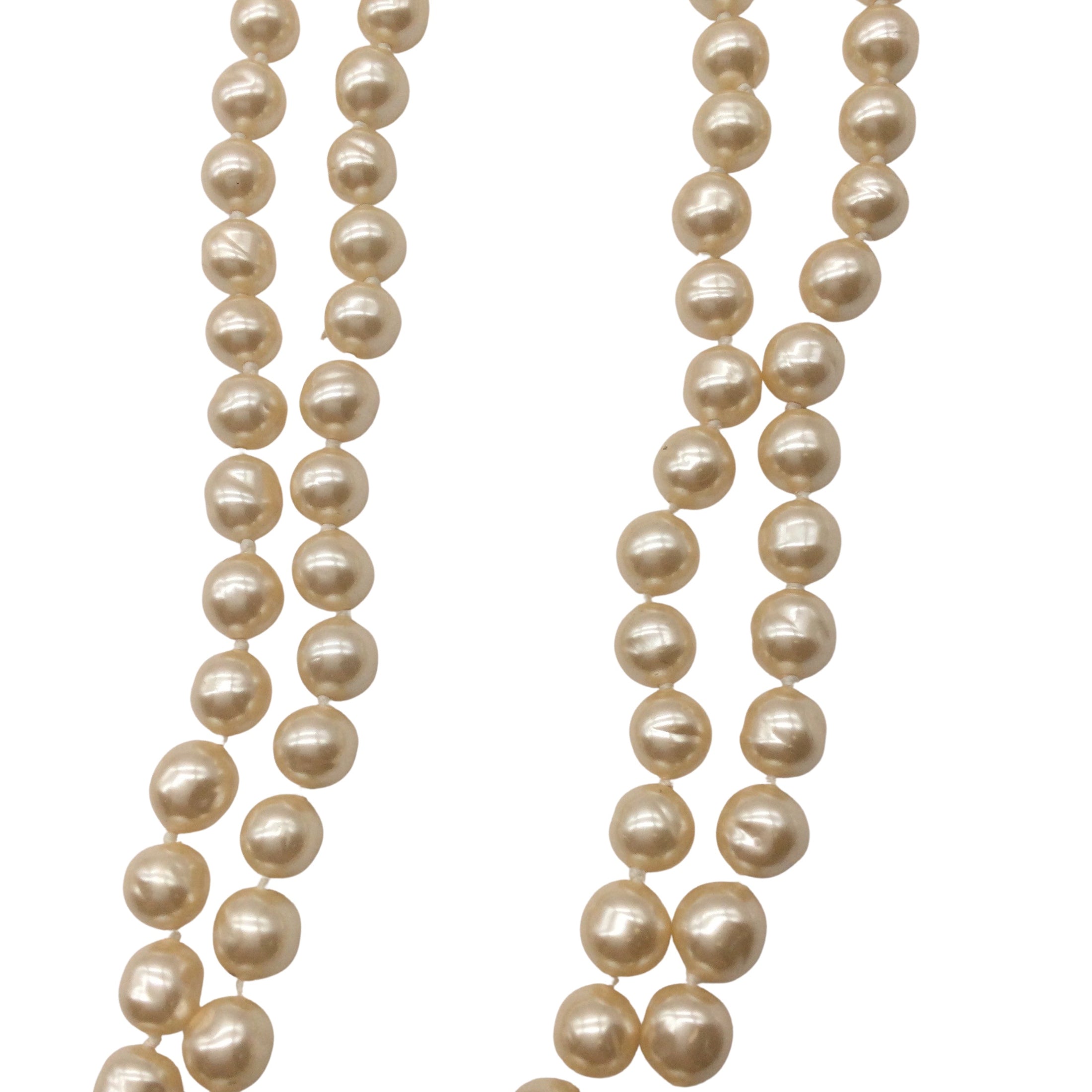 Chanel Cream Vintage 1981 Classic Extra Long Pearl Necklace