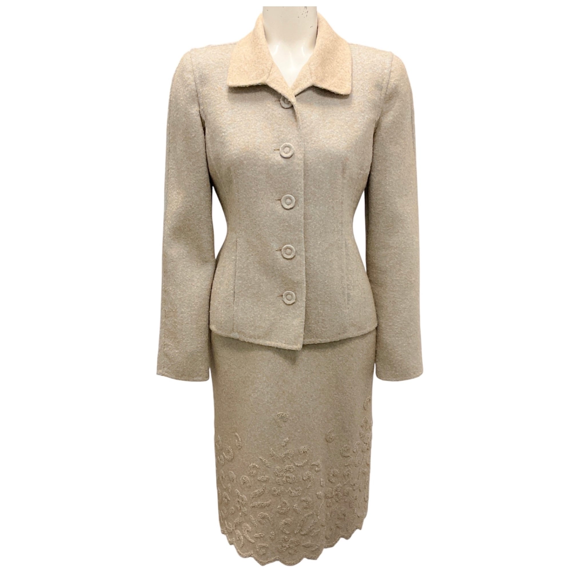 Oscar de la Renta Vintage Beige Cashmere Tweed Jacket and Skirt Suit Set