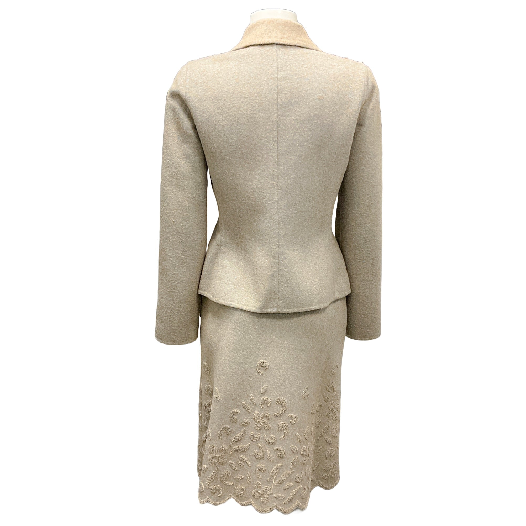 Oscar de la Renta Vintage Beige Cashmere Tweed Jacket and Skirt Suit Set