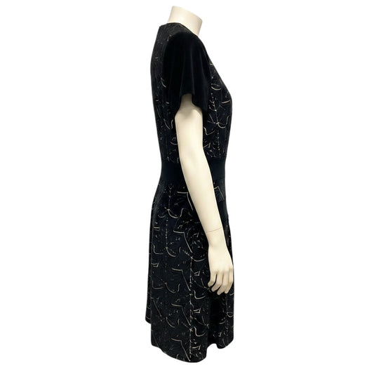 Alexander McQueen Black / Beige Leaf Design Brocade Velvet Short Sleeved Dress