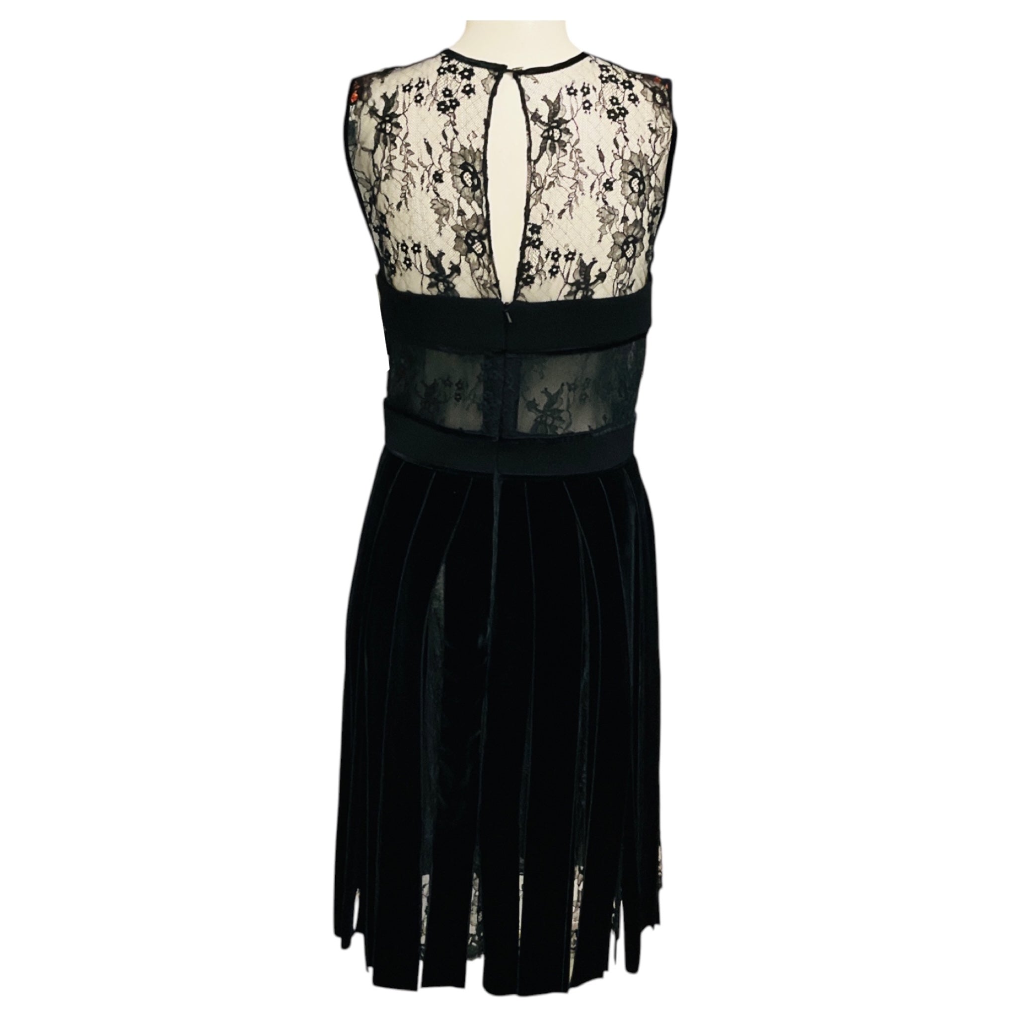 Oscar de la Renta  Black Lace and Velvet Ribbon Skirt Cocktail Dress