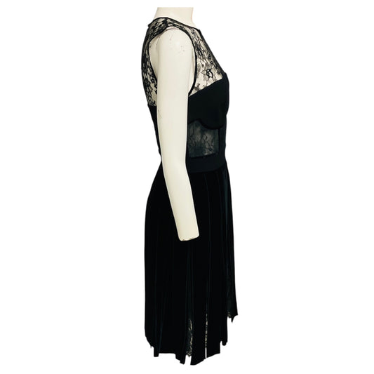 Oscar de la Renta  Black Lace and Velvet Ribbon Skirt Cocktail Dress