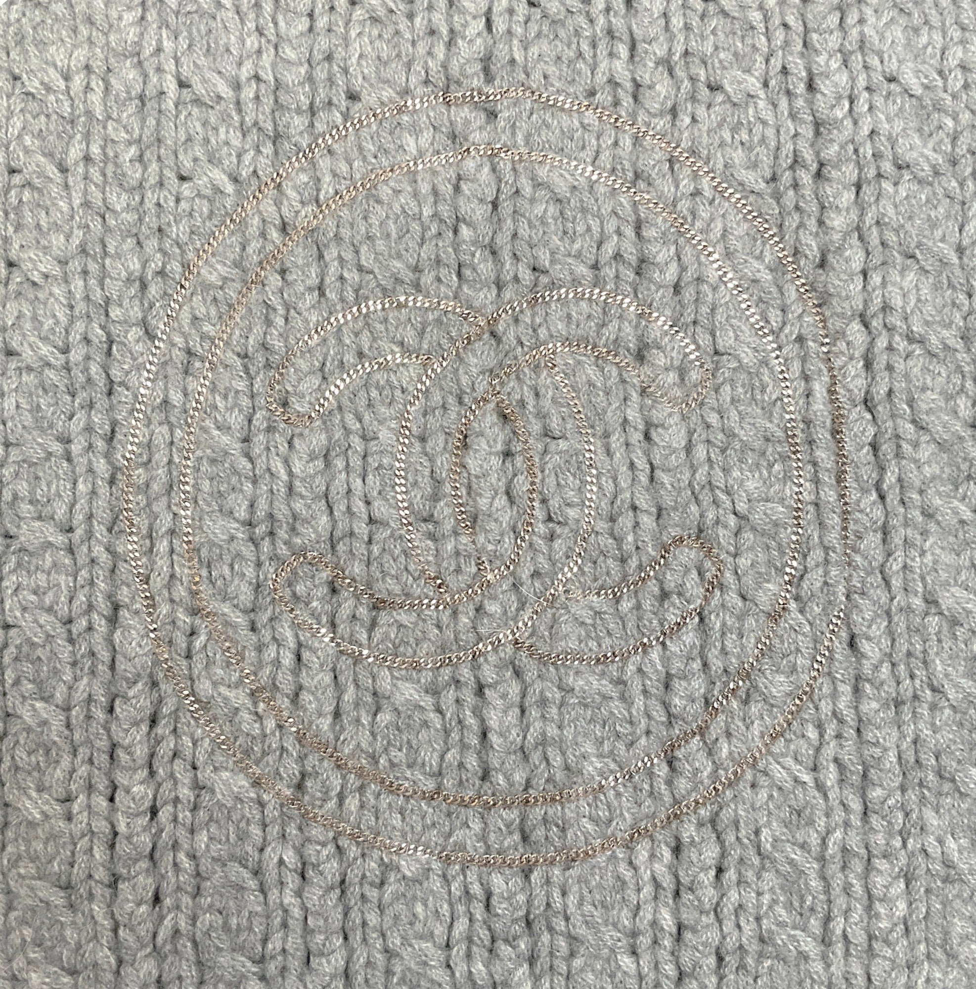 Chanel Grey Cashmere Cable Knit Scarf with Chain Logo