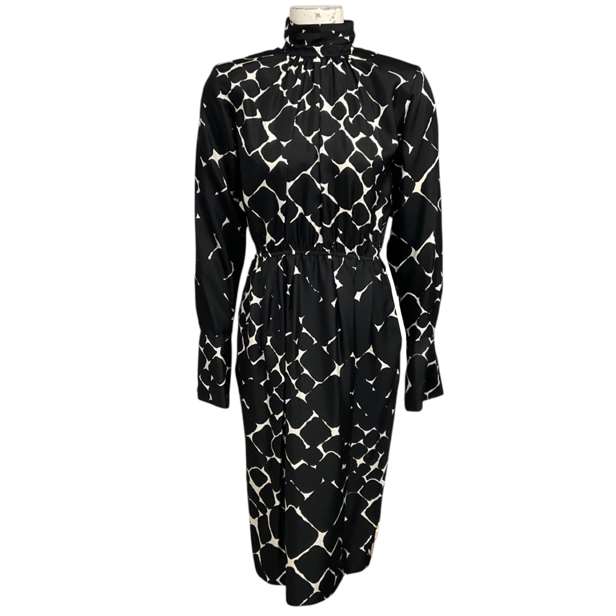 Marc Jacobs Black / Ivory Printed Long Sleeved Silk Midi Dress