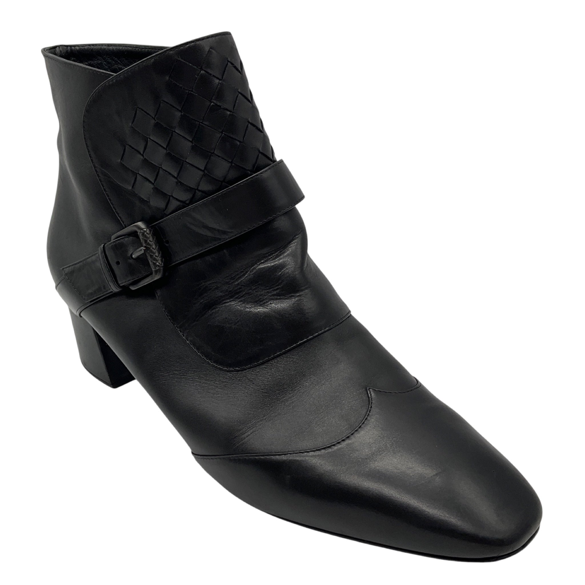 Bottega Veneta Black Intrecciato Detail Leather Ankle Boots
