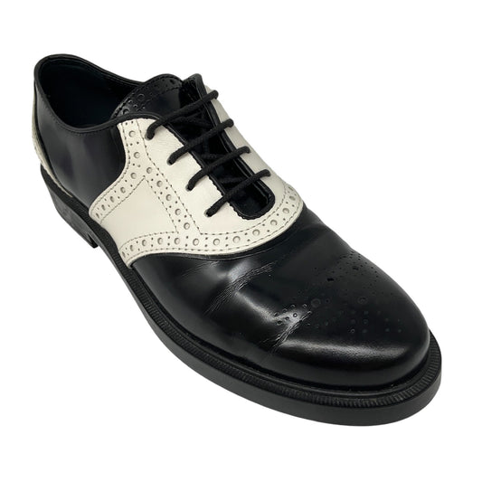 Tod's Black / White Leather Oxford Shoes