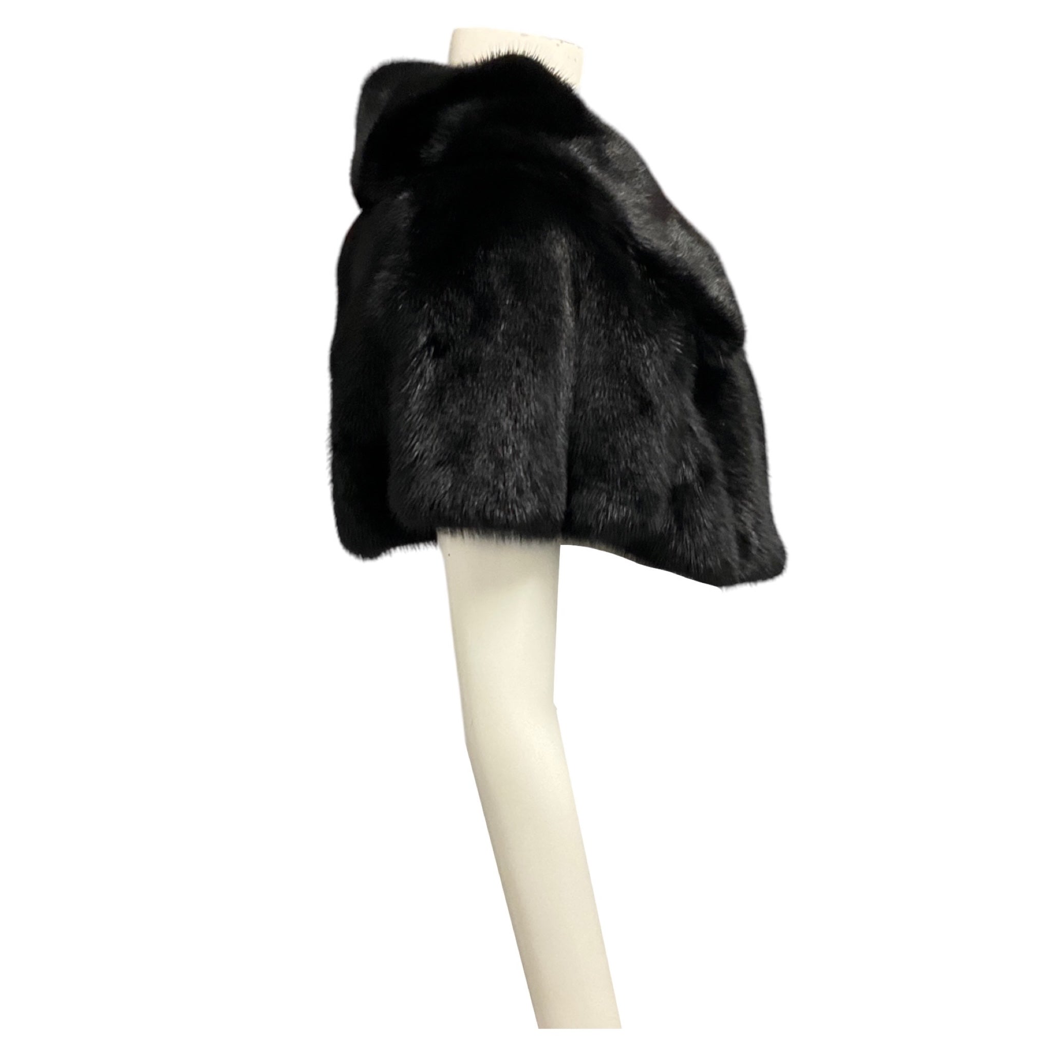 Oscar de la Renta Black Silk Lined Mink Fur Cropped Bolero Jacket