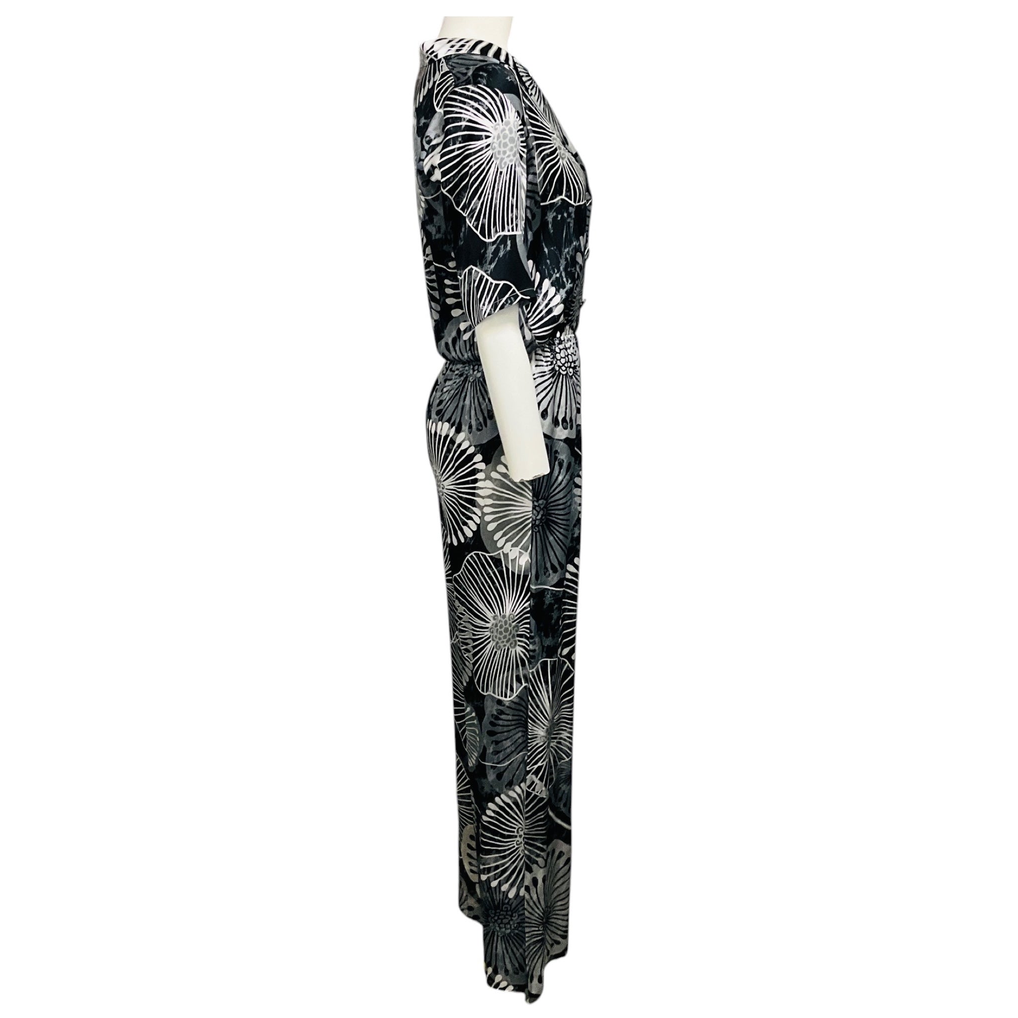 Marie France Van Damme Black / Silver Metallic Printed Silk Satin Jumpsuit