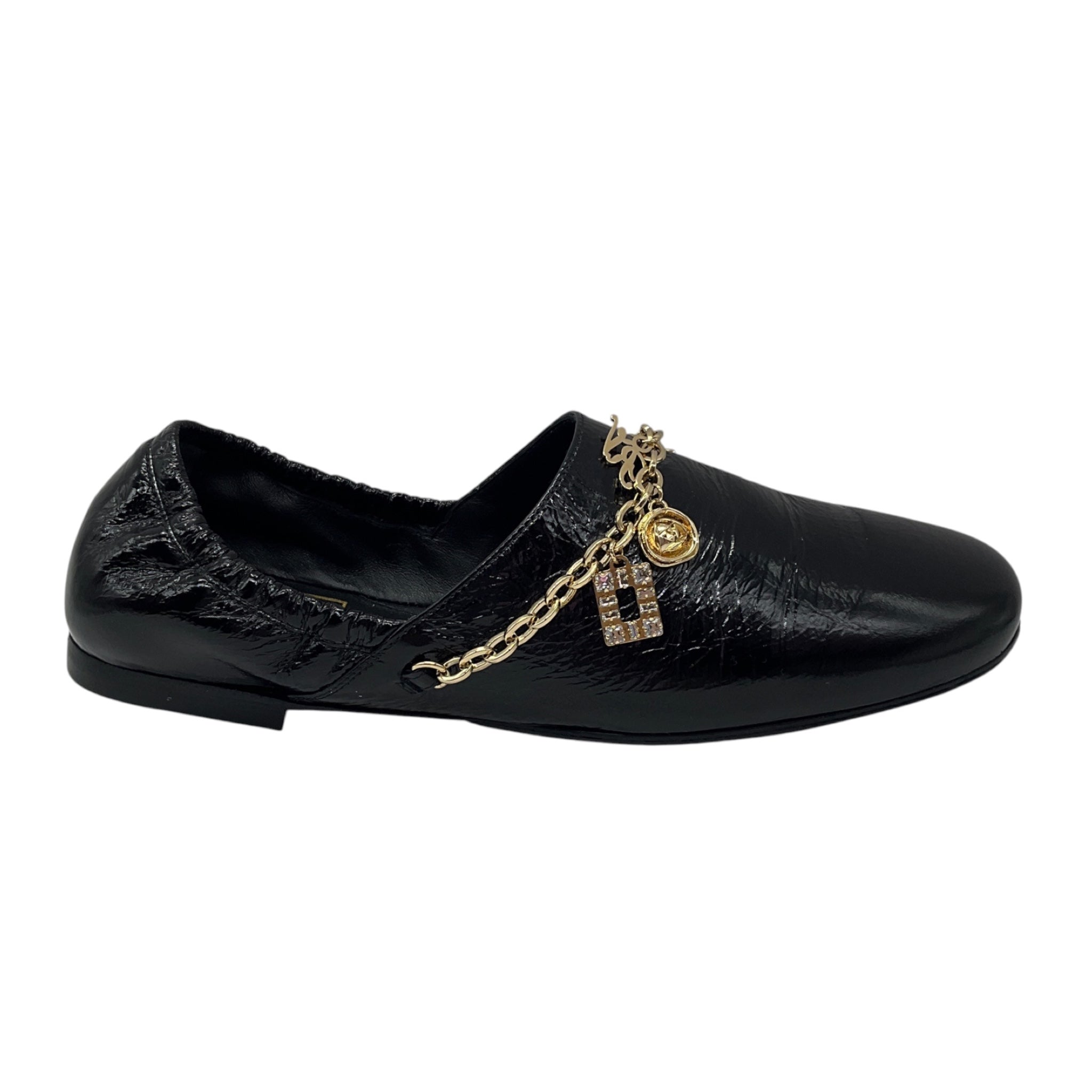Roger Vivier Black Crinkled Patent Leather Flats with Gold Charm Embellished Chain