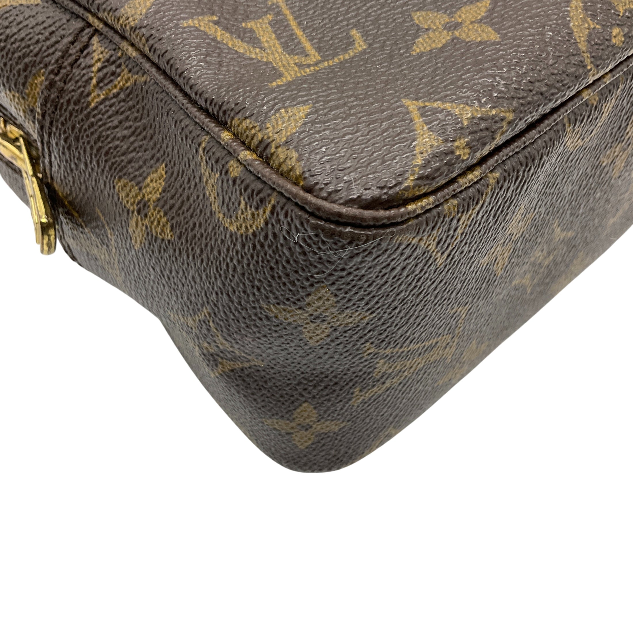 Louis Vuitton Vintage Mono Trousse Toilette 28