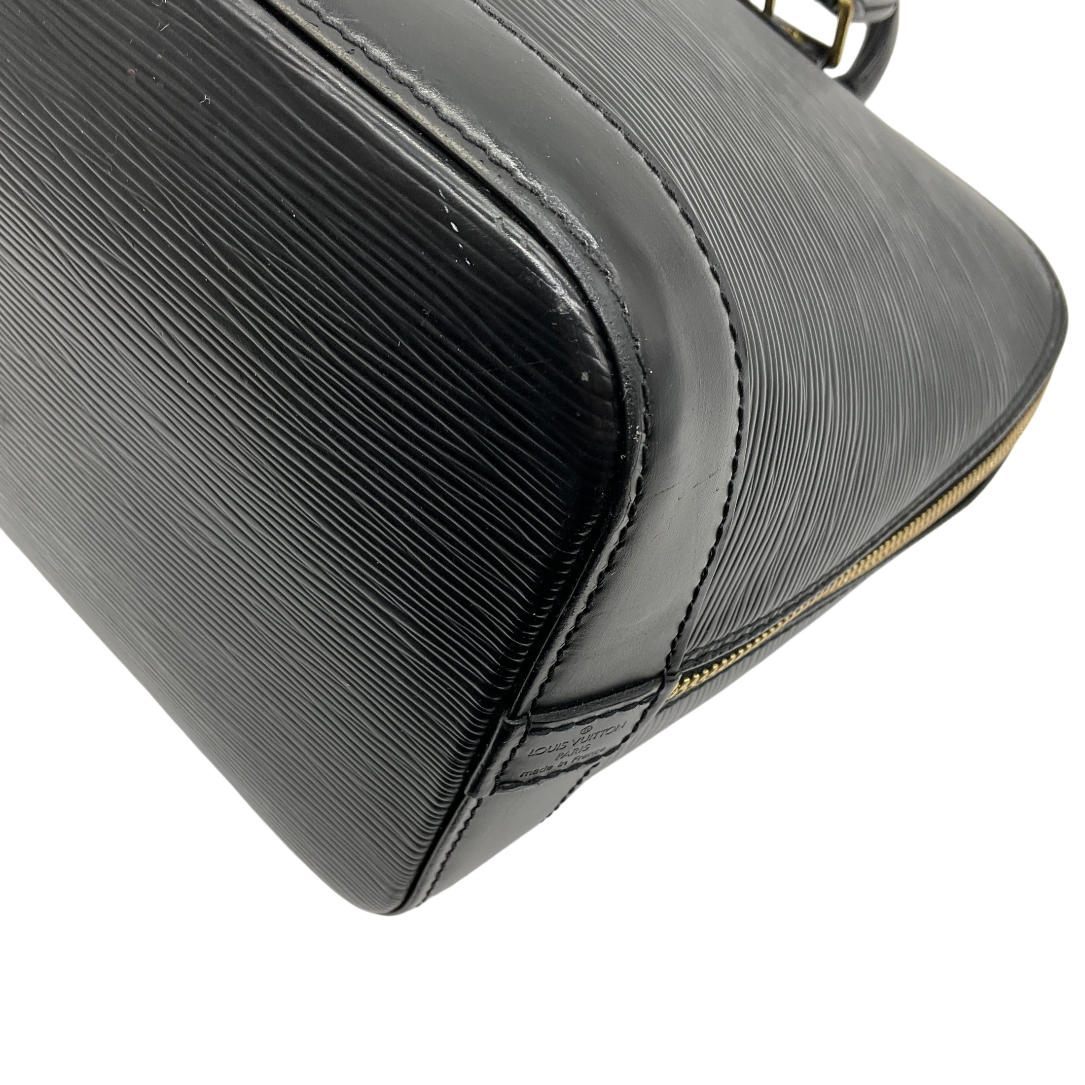 Louis Vuitton 2005 Black Epi Leather Alma PM