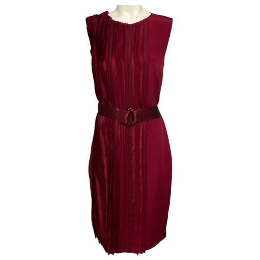Oscar de la Renta Garnet Red Pleated Sleeveless Silk Midi Cocktail Dress with Belt