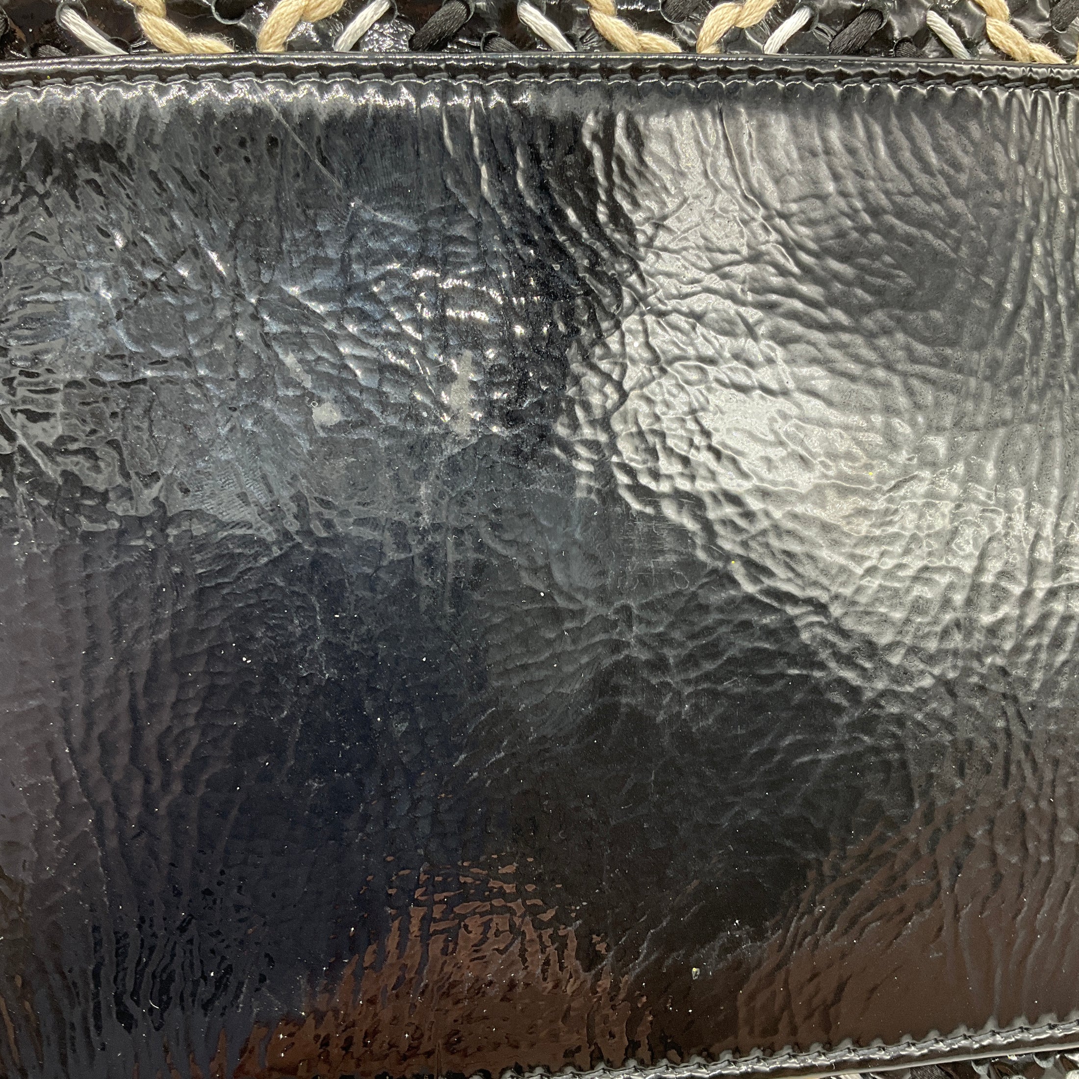 Chanel Black / Beige / White Woven Patent Leather Chain Strap Handbag