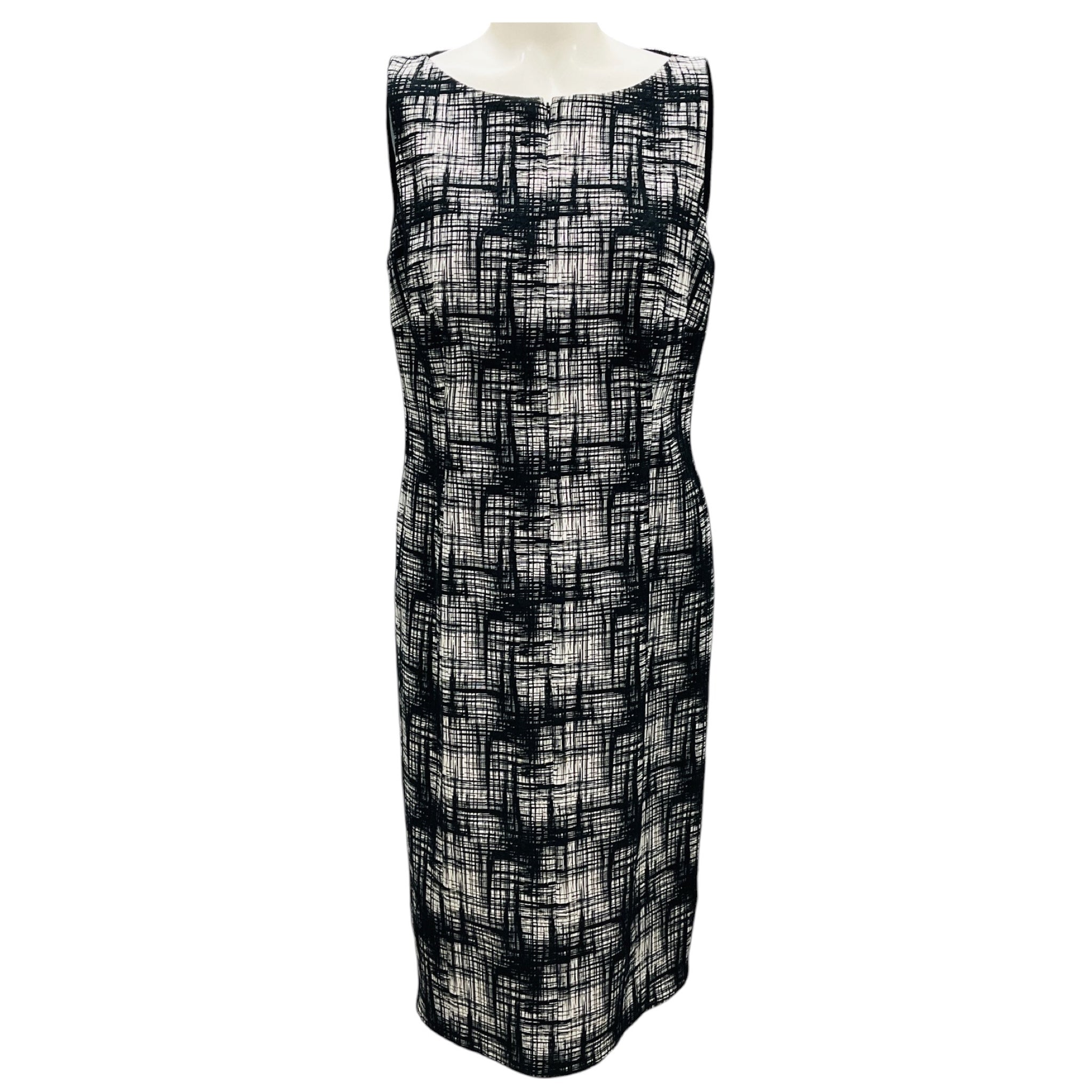 Akris Punto Black / White Sleeveless Sheath Midi Dress