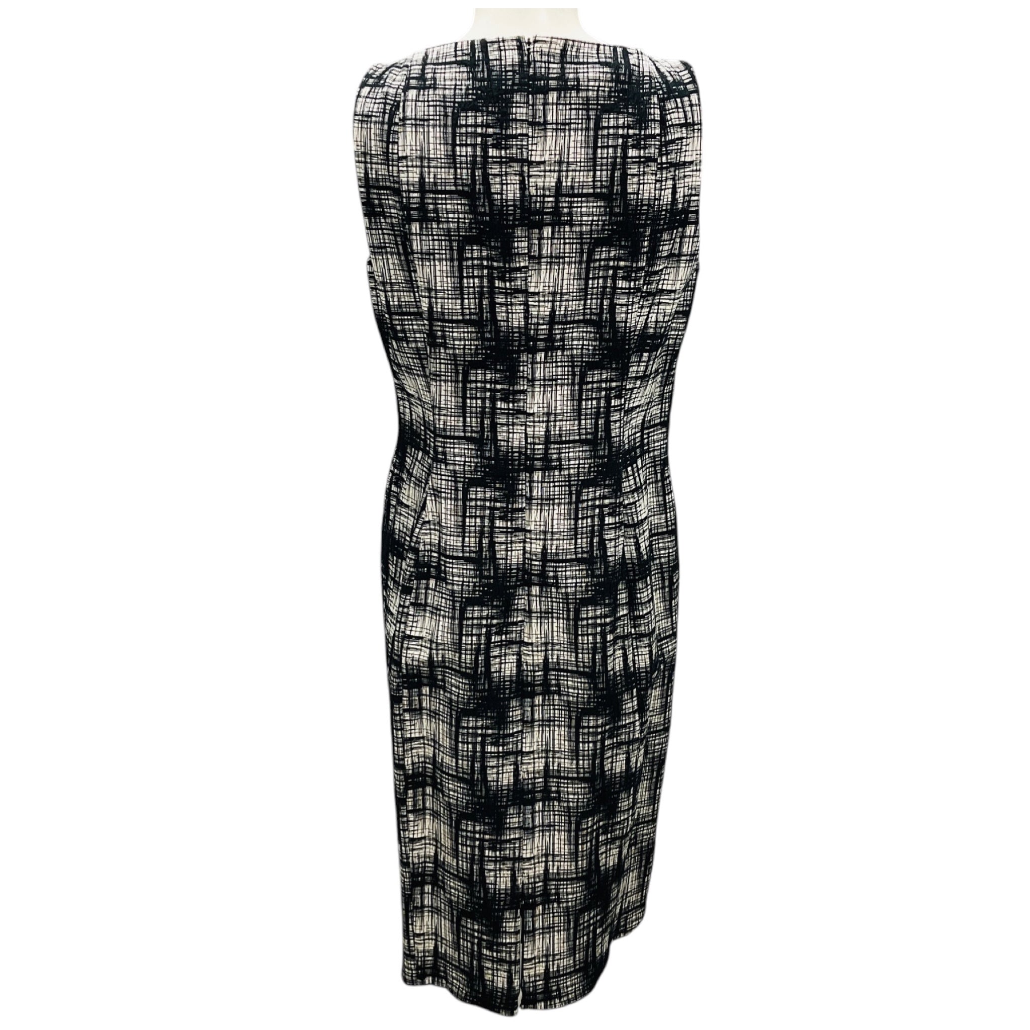 Akris Punto Black / White Sleeveless Sheath Midi Dress