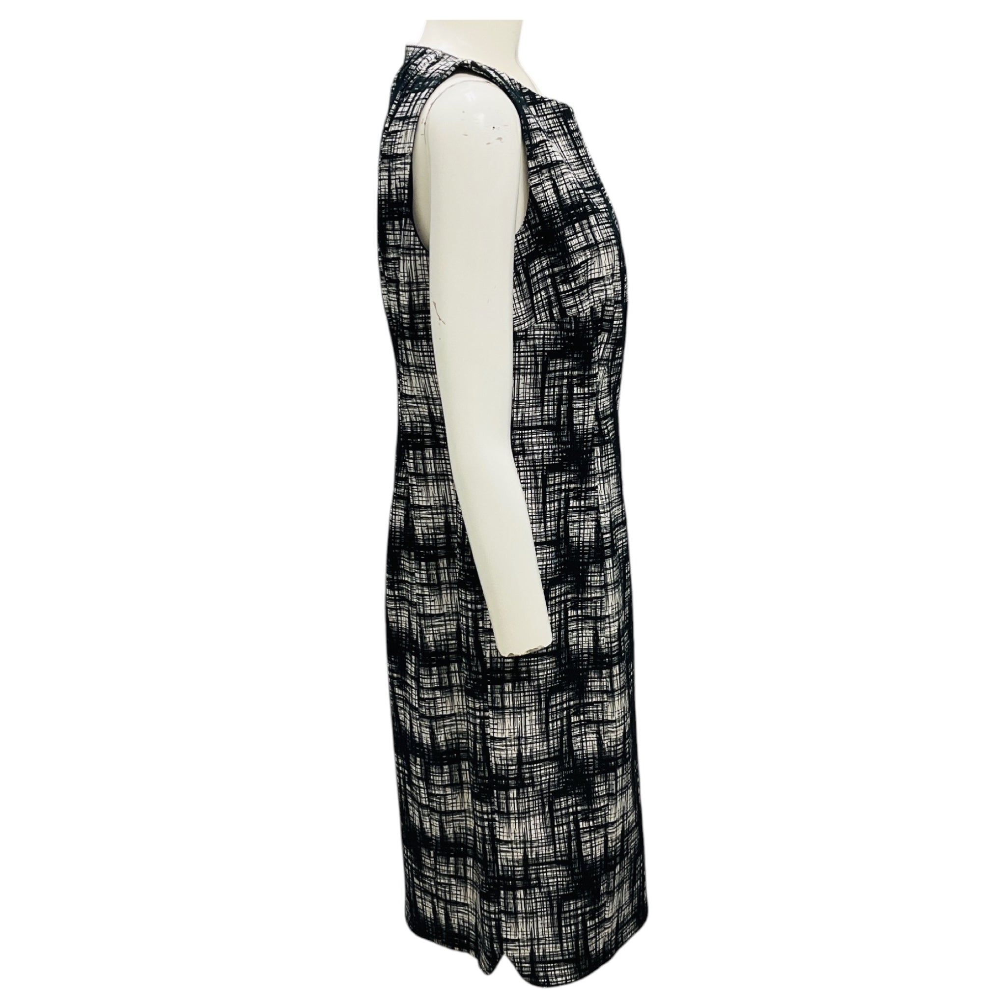 Akris Punto Black / White Sleeveless Sheath Midi Dress