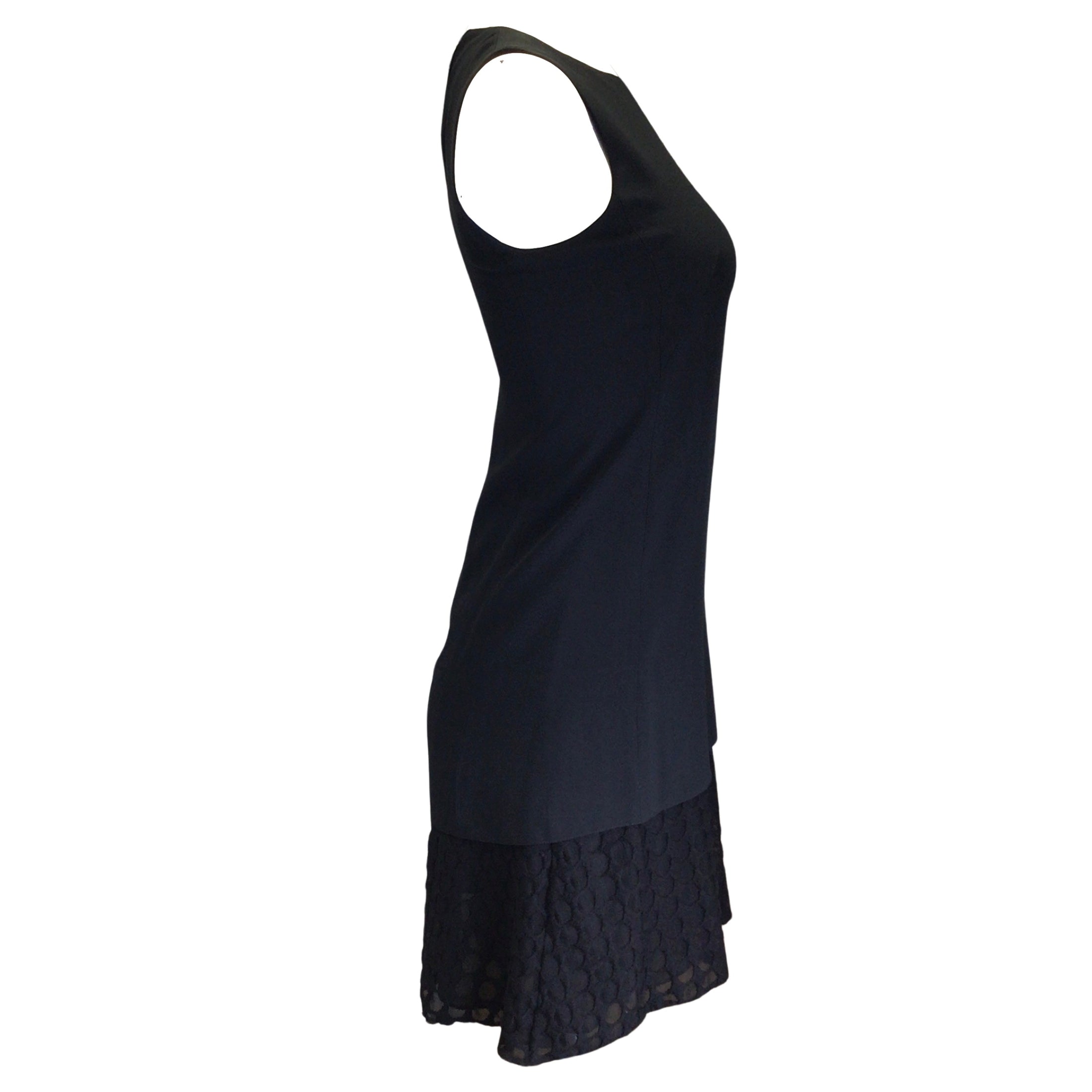 Akris Punto Black Embroidered Hem Sleeveless Crepe Shift Dress