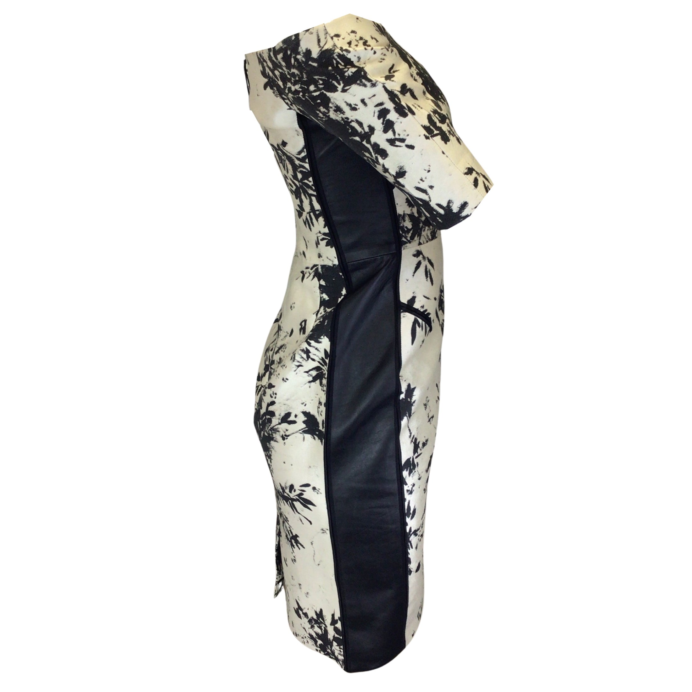 J. Mendel Champagne / Black Lambskin Leather Trimmed Off-the-Shoulder Jacquard Dress