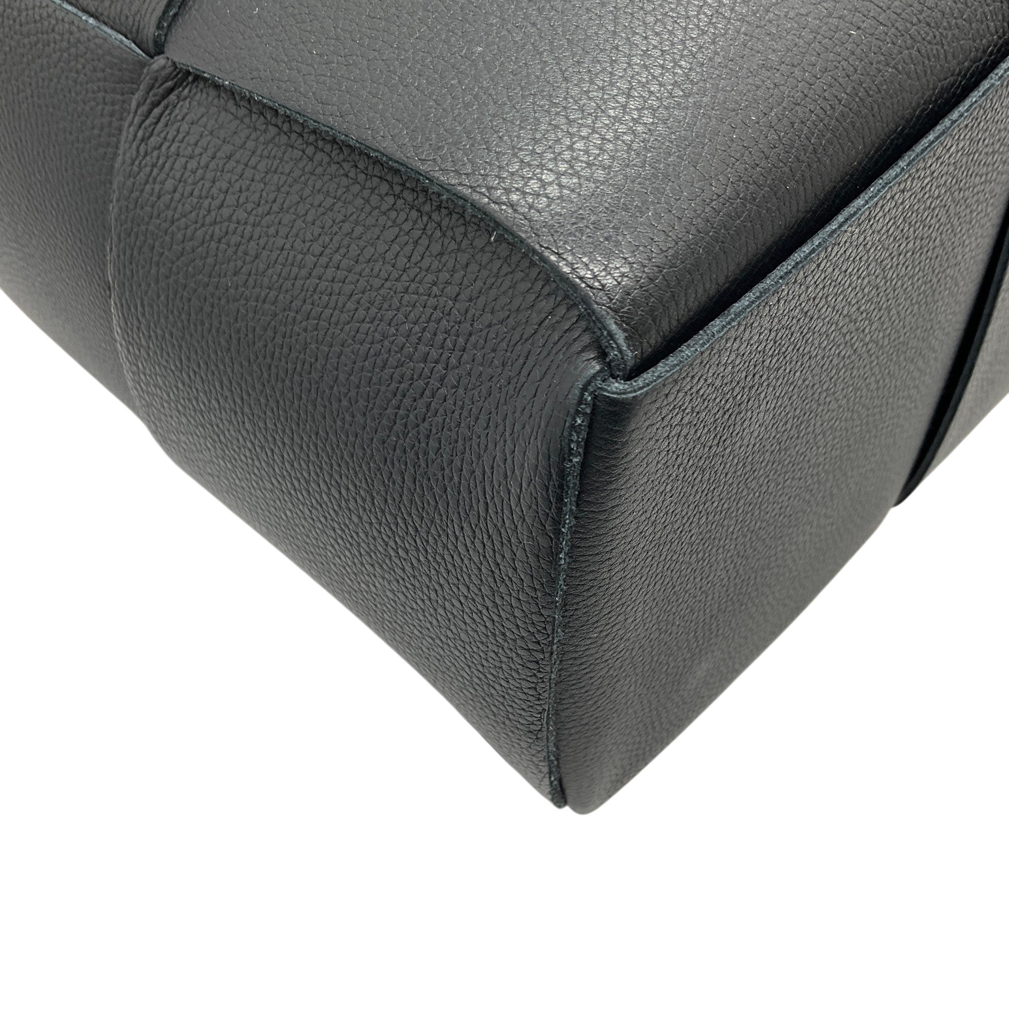 Bottega Veneta Black Maxi Intreccio Leather Small Arco Tote