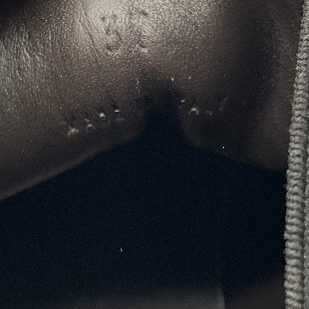 Bottega Veneta Men's Black / Green Leather Tire Chunky Sole Ankle Chelsea Boot