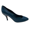 Load image into Gallery viewer, Gucci Blue Classic Round Toe Leather Pumps
