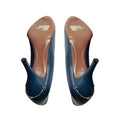 Load image into Gallery viewer, Gucci Blue Classic Round Toe Leather Pumps
