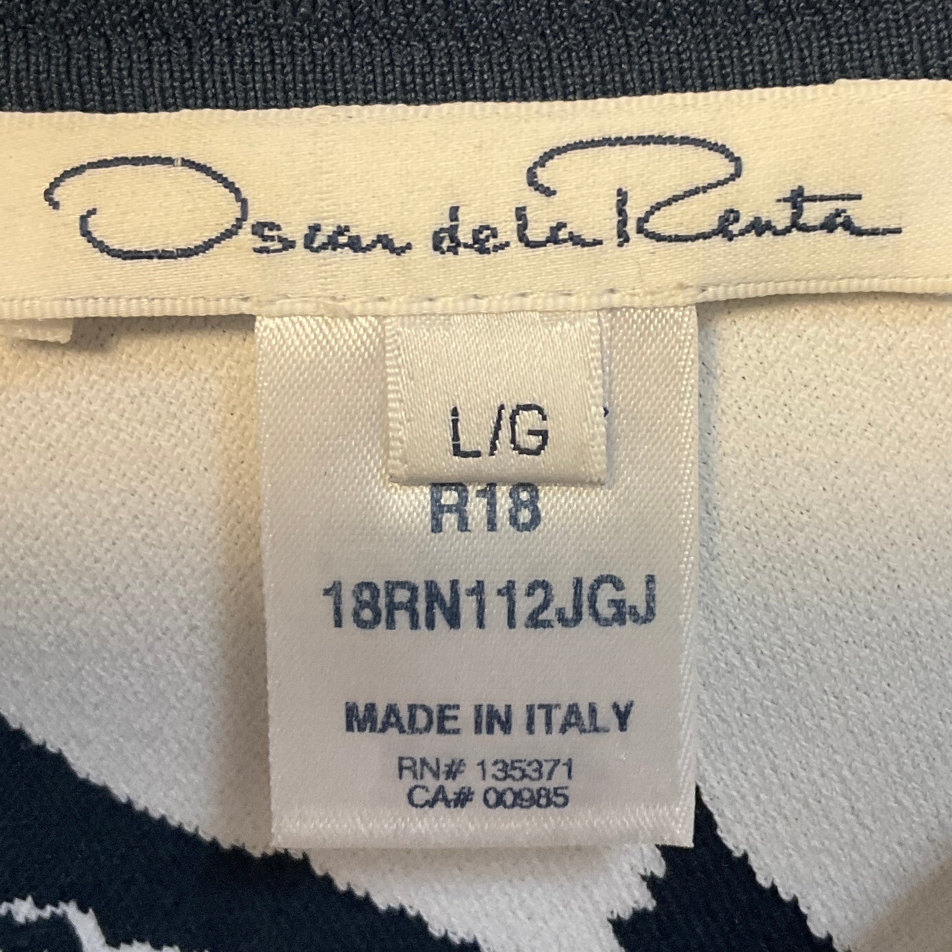 Oscar de la Renta Navy Blue / White Flared Stretch Knit Dress