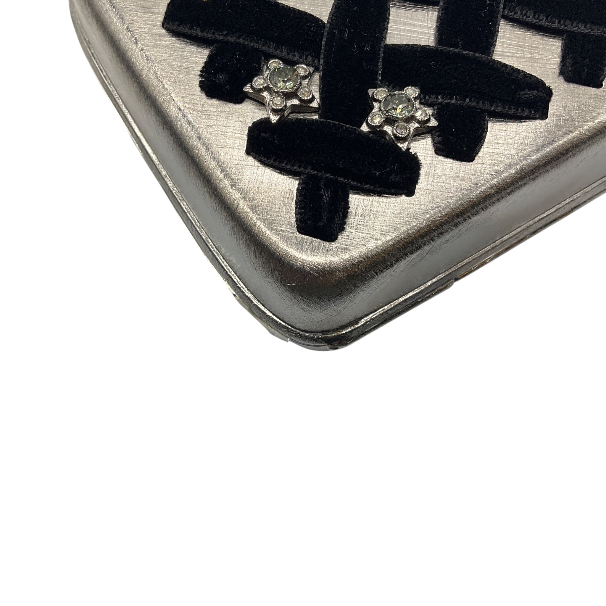 Chanel Silver / Black Pre-Fall 2015 Metiers d'Art Paris-Salzburg Velvet Trimmed Metal Clutch