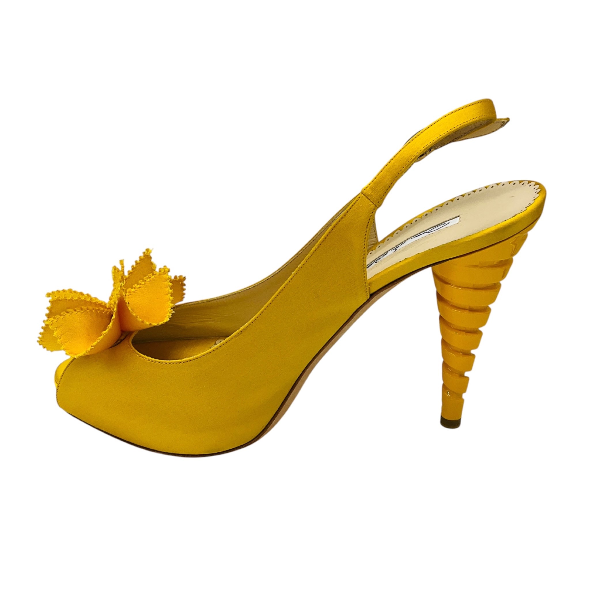 Oscar de la Renta Yellow Origami Open Toe Satin Sculpted Heel Slingback Heels