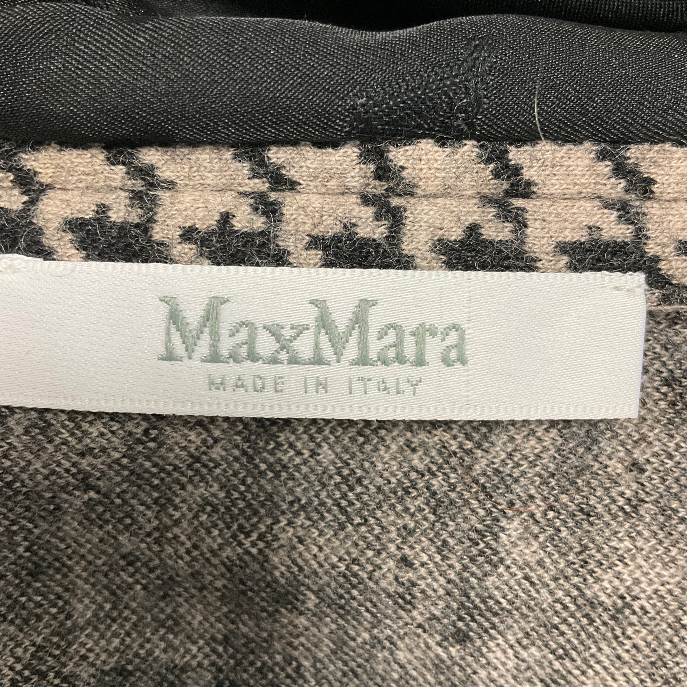 Max Mara Beige / Brown Houndstooth Patterned Wool Jacket and Pants Suit Set with Belt