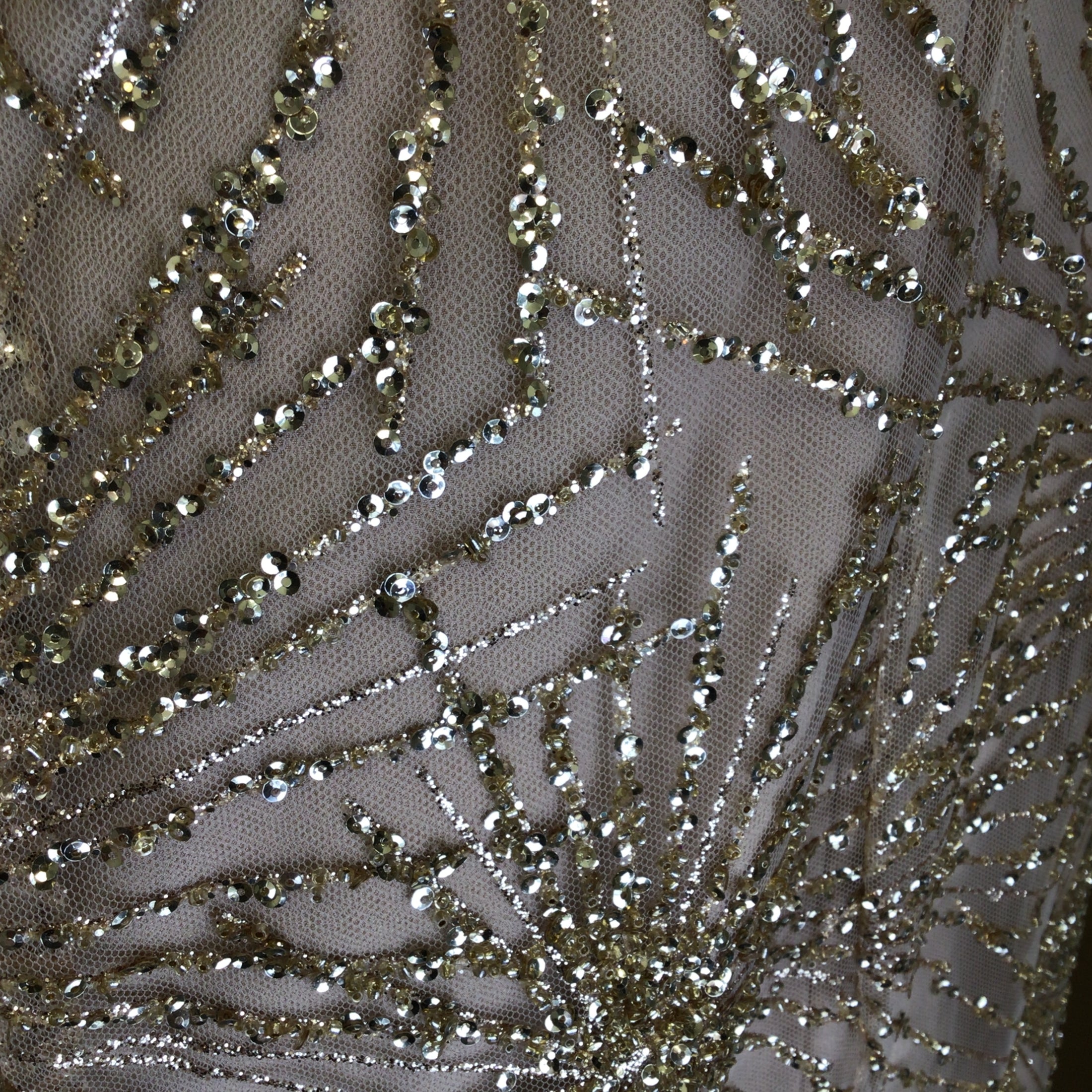 Marchesa Notte Gold Metallic / Beige Embellished Mesh Tulle Front Slit Gown / Formal Dress