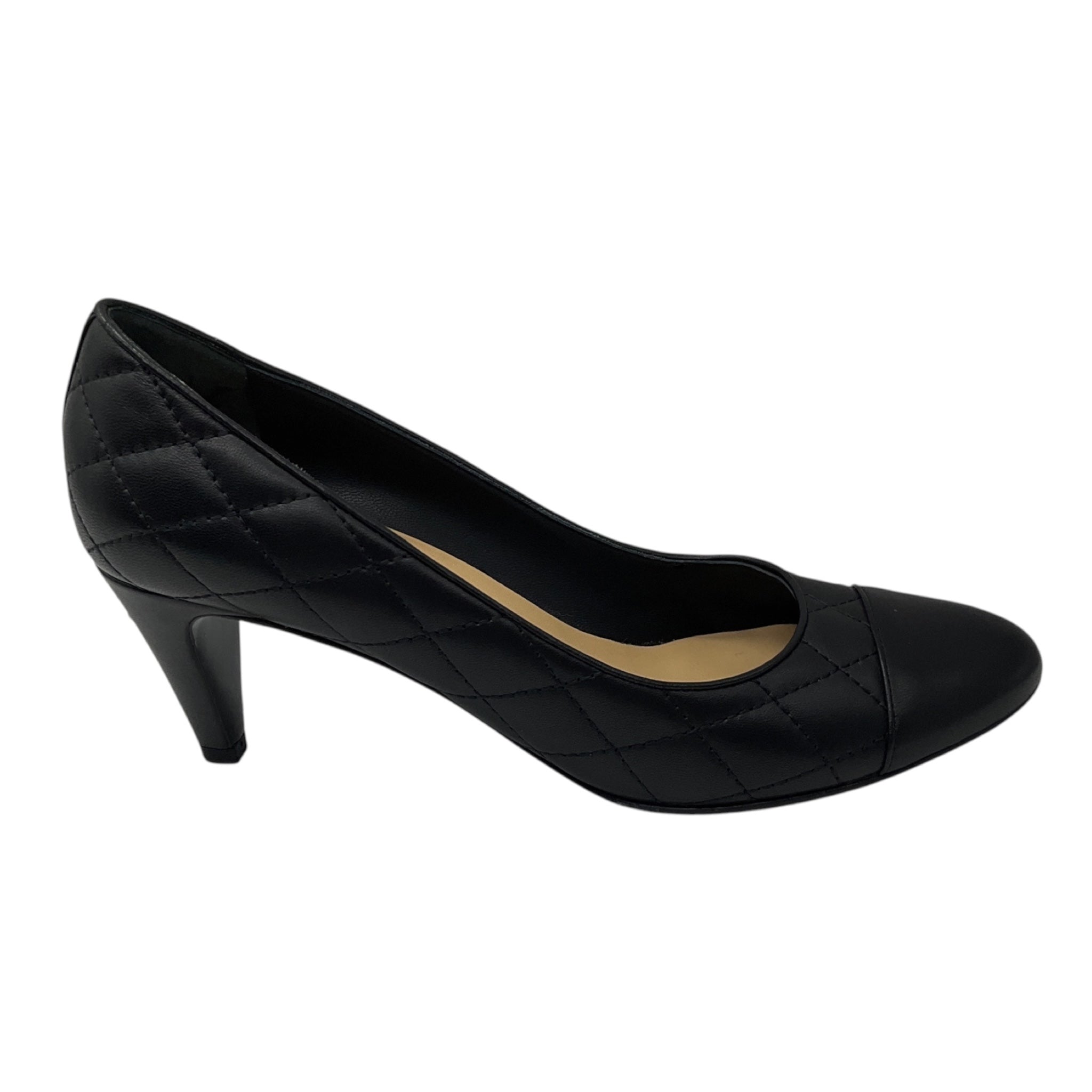 Chanel Black 2014 Classic Quilted Matelasse Leather Cap Toe CC Logo Pumps