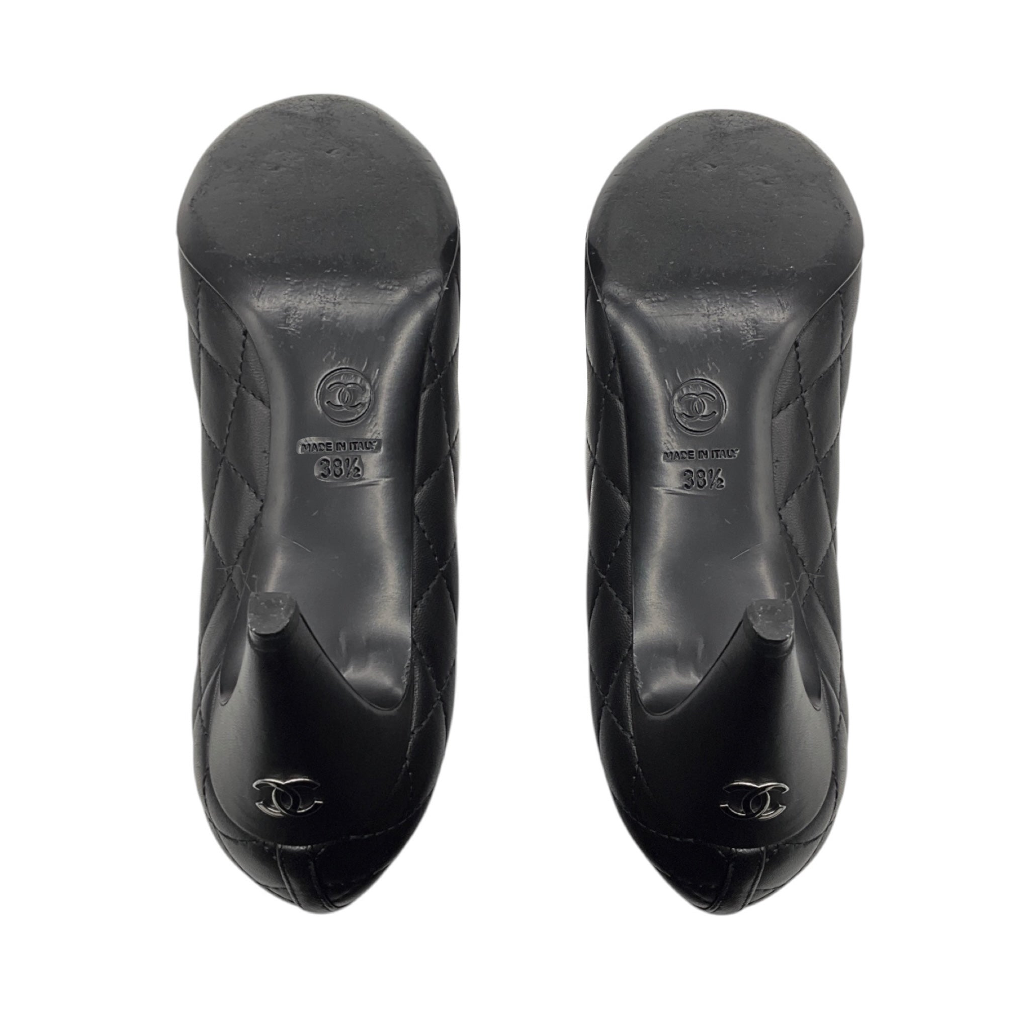 Chanel Black 2014 Classic Quilted Matelasse Leather Cap Toe CC Logo Pumps