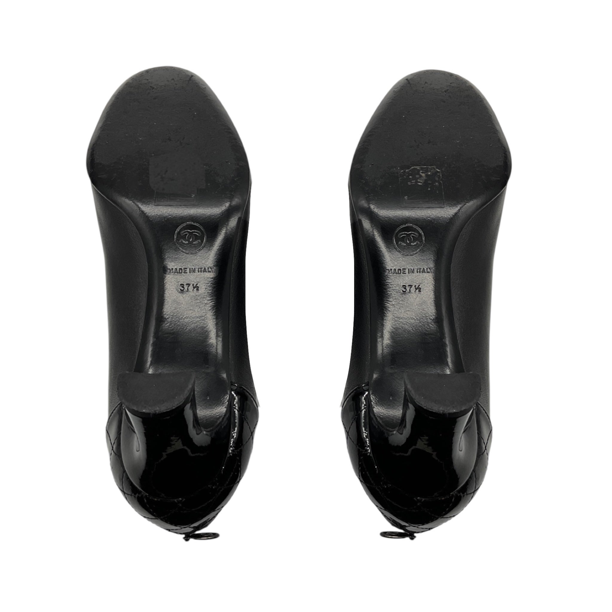 Chanel Vintage Black Quilted Patent Leather Cap Toe Leather Pumps with CC Logo