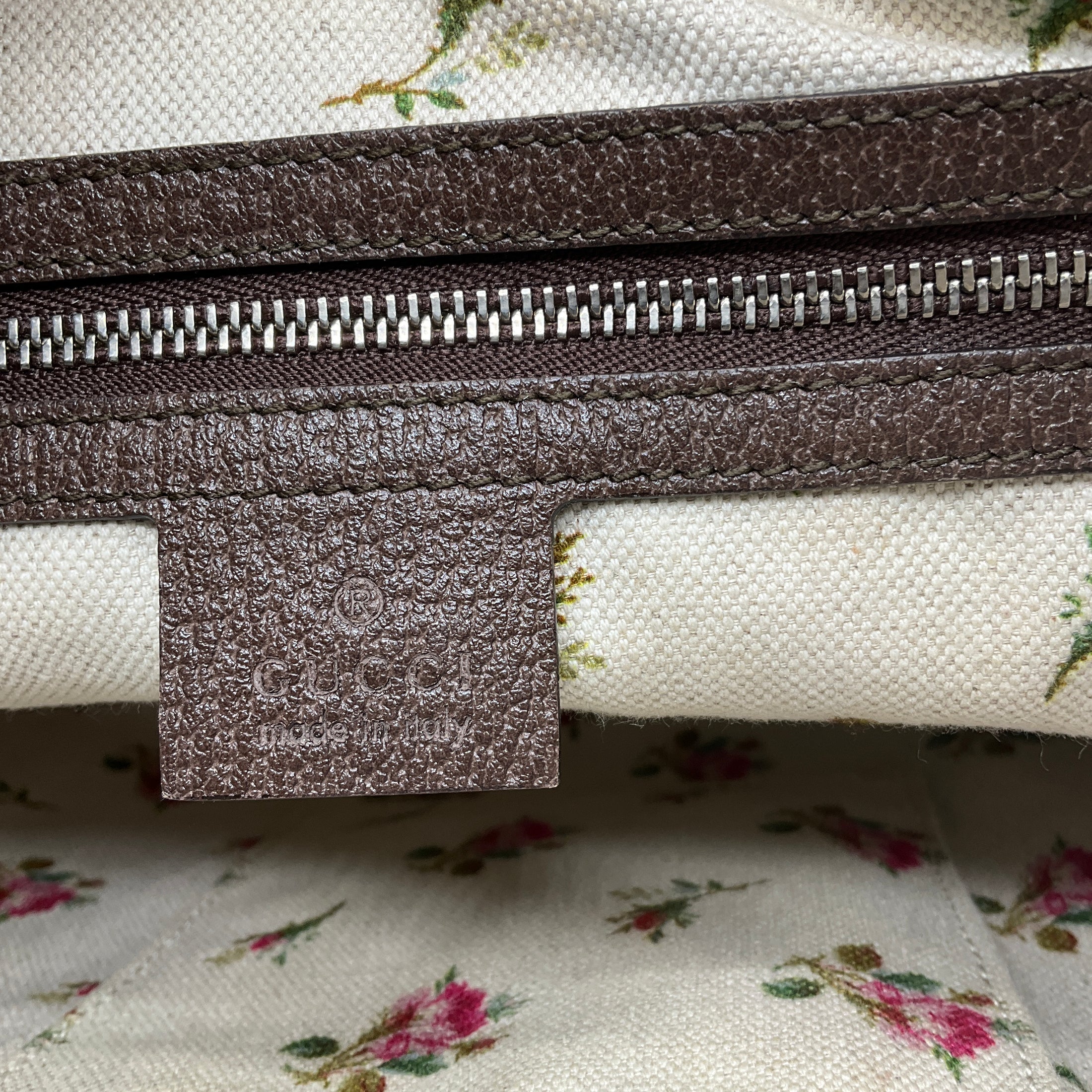 Gucci Beige / Brown Dionysus GG Supreme Medium Hobo Shoulder Bag