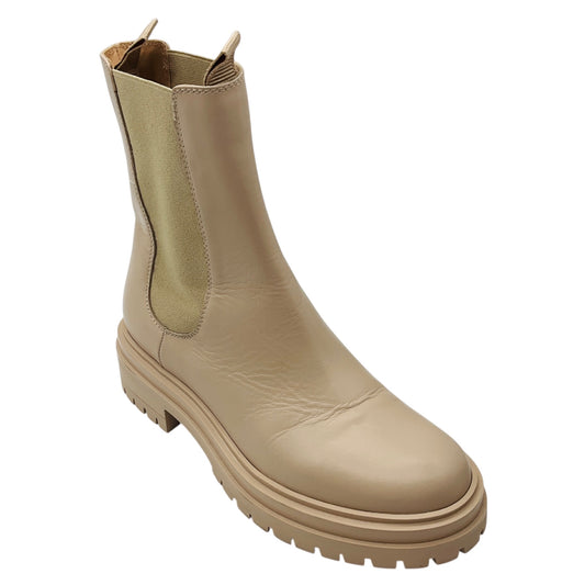 Gianvito Rossi Beige Leather Lug Sole Pull On Ankle Boots