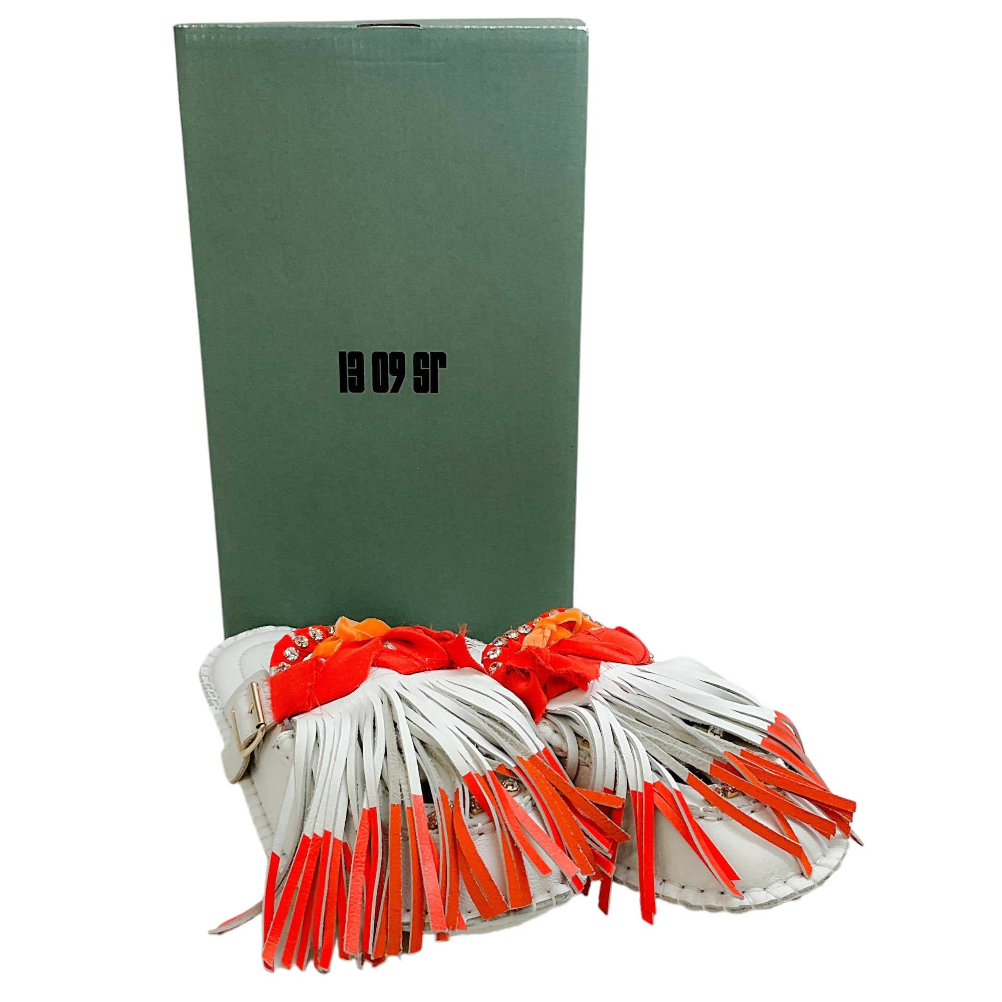 13 09 SR White / Orange Leather Puli Mules