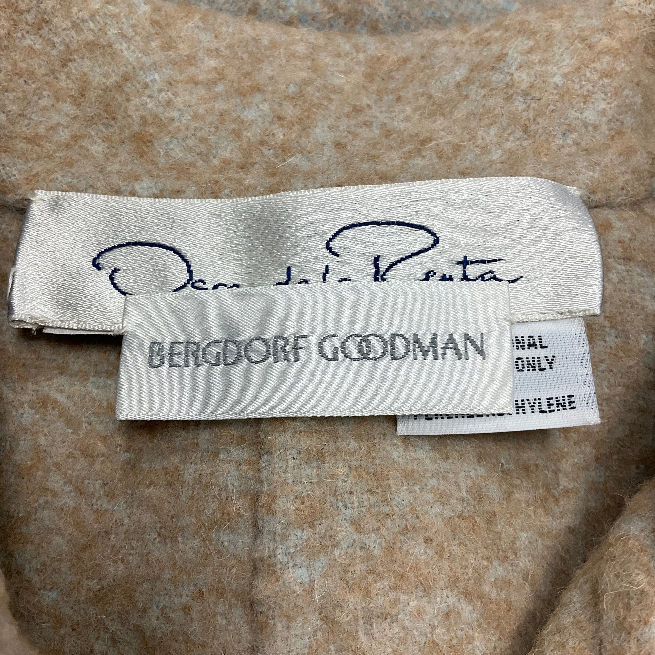 Oscar de la Renta Vintage Beige Cashmere Tweed Jacket and Skirt Suit Set