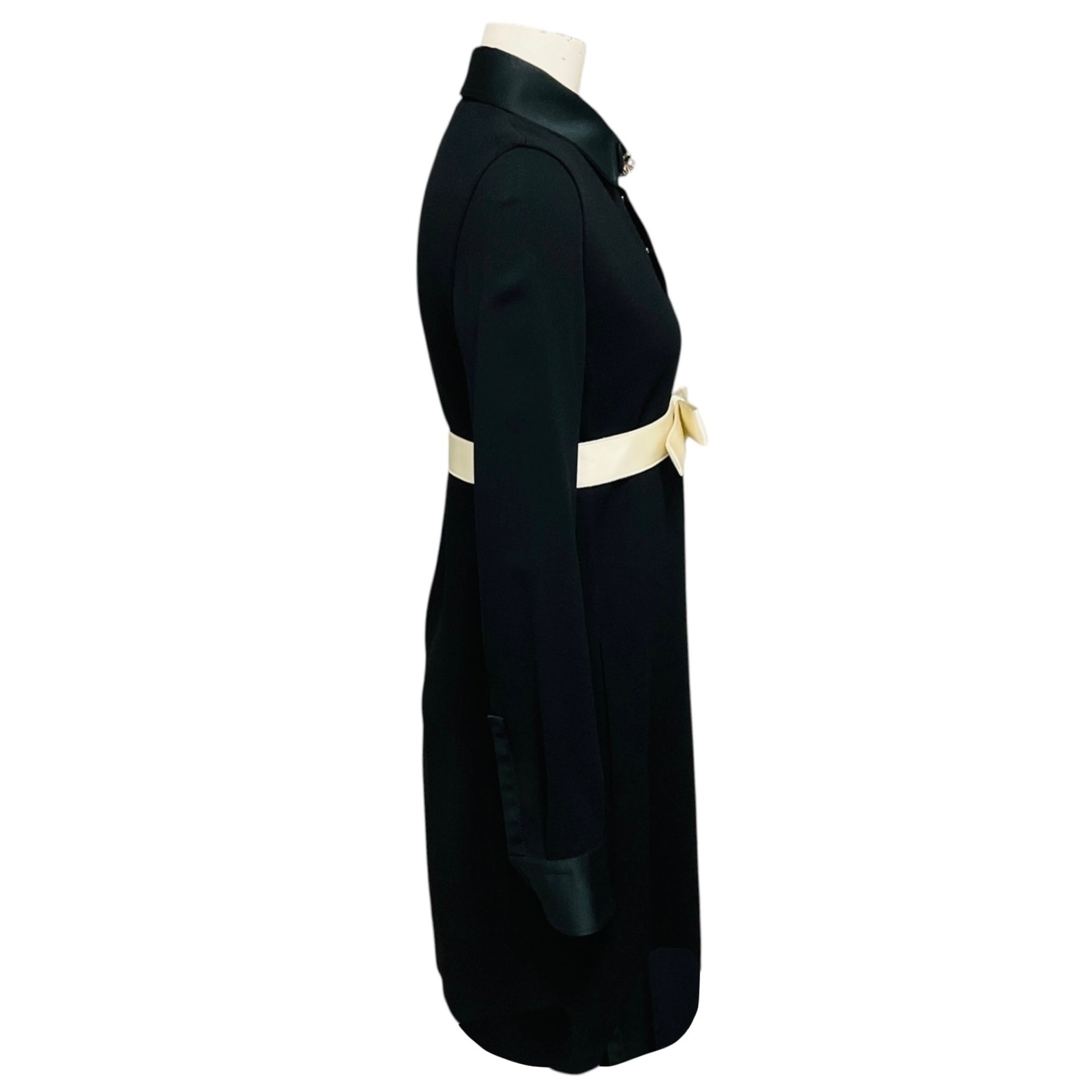 Giambattista Valli Black / Ivory Satin Bow Waist Long Sleeved Crepe Dress with Crystal Embellished Button