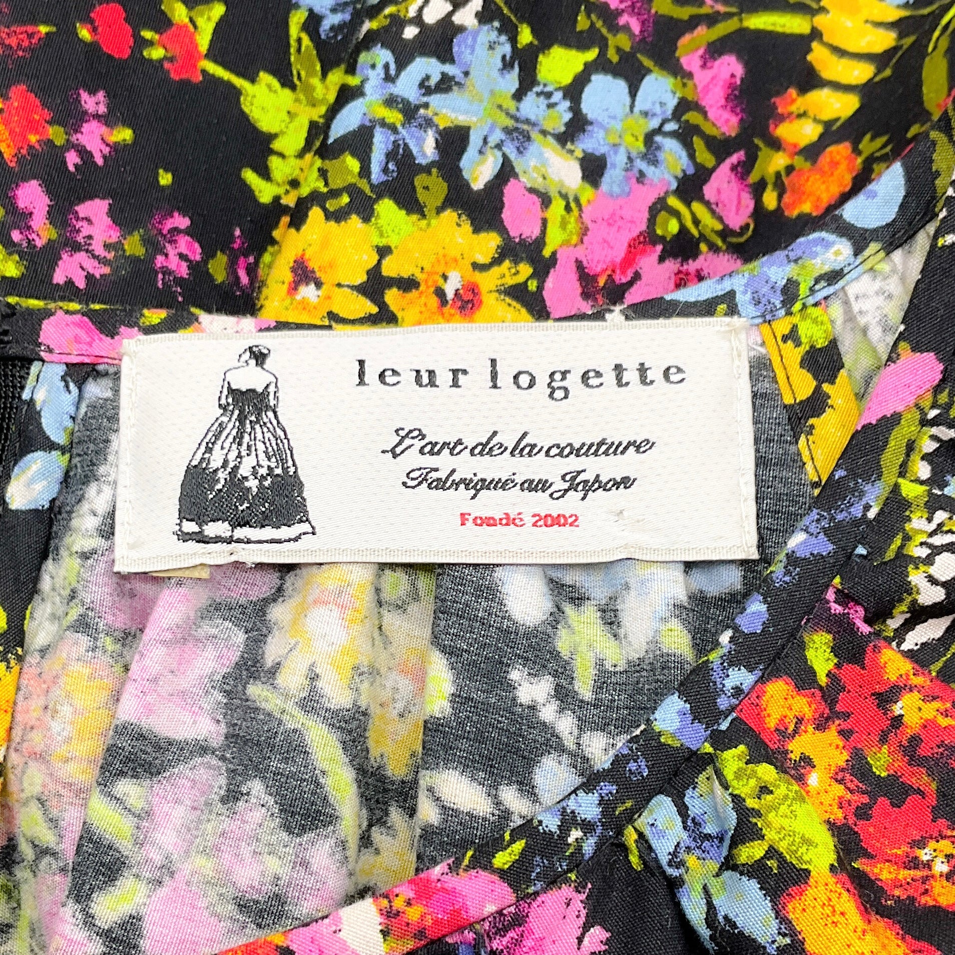 Leur Logette Black / Multi Floral Midi Dress