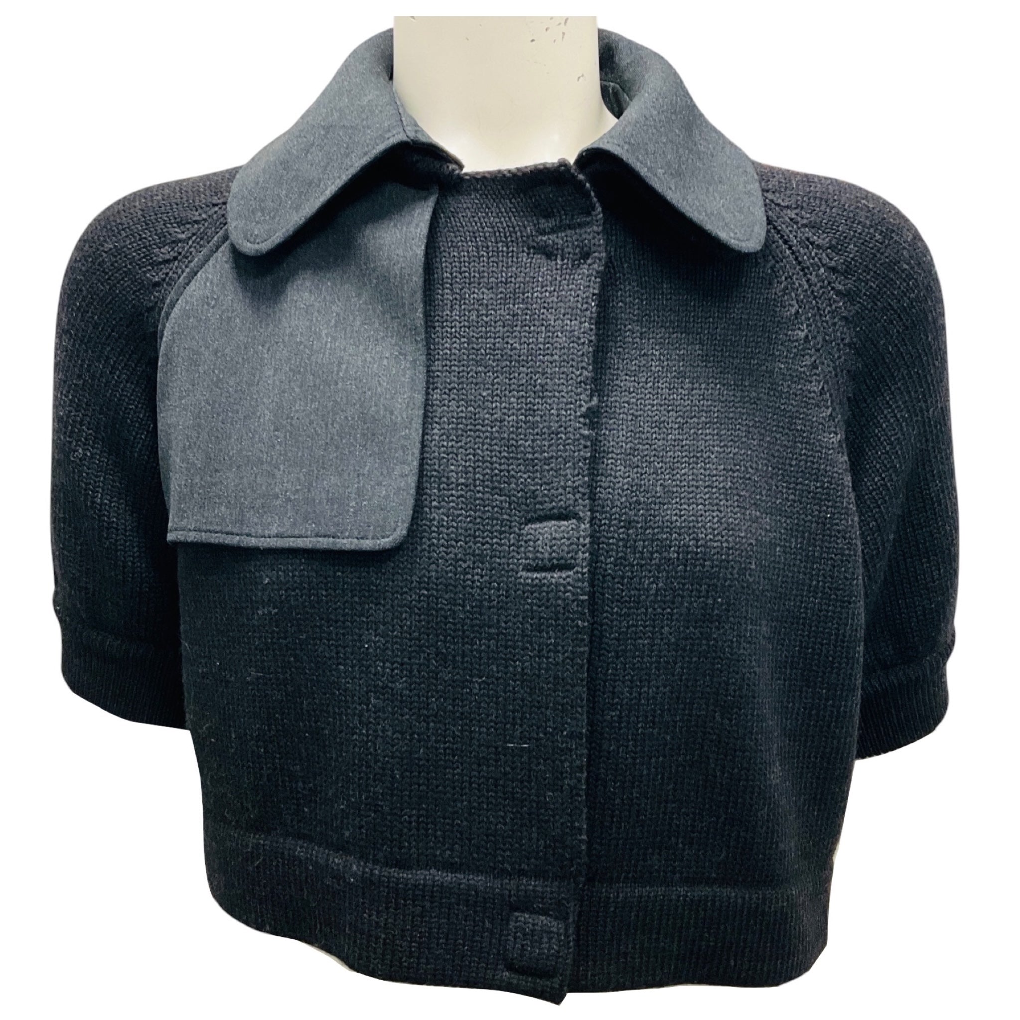 Akris Punto Charcoal Grey Cropped Short Sleeved Wool Knit Sweater