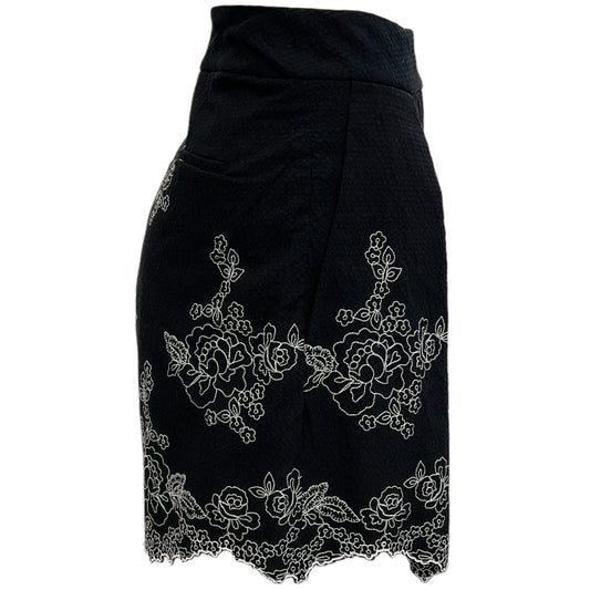 Erdem Black Violeta Shorts with White Embroidery