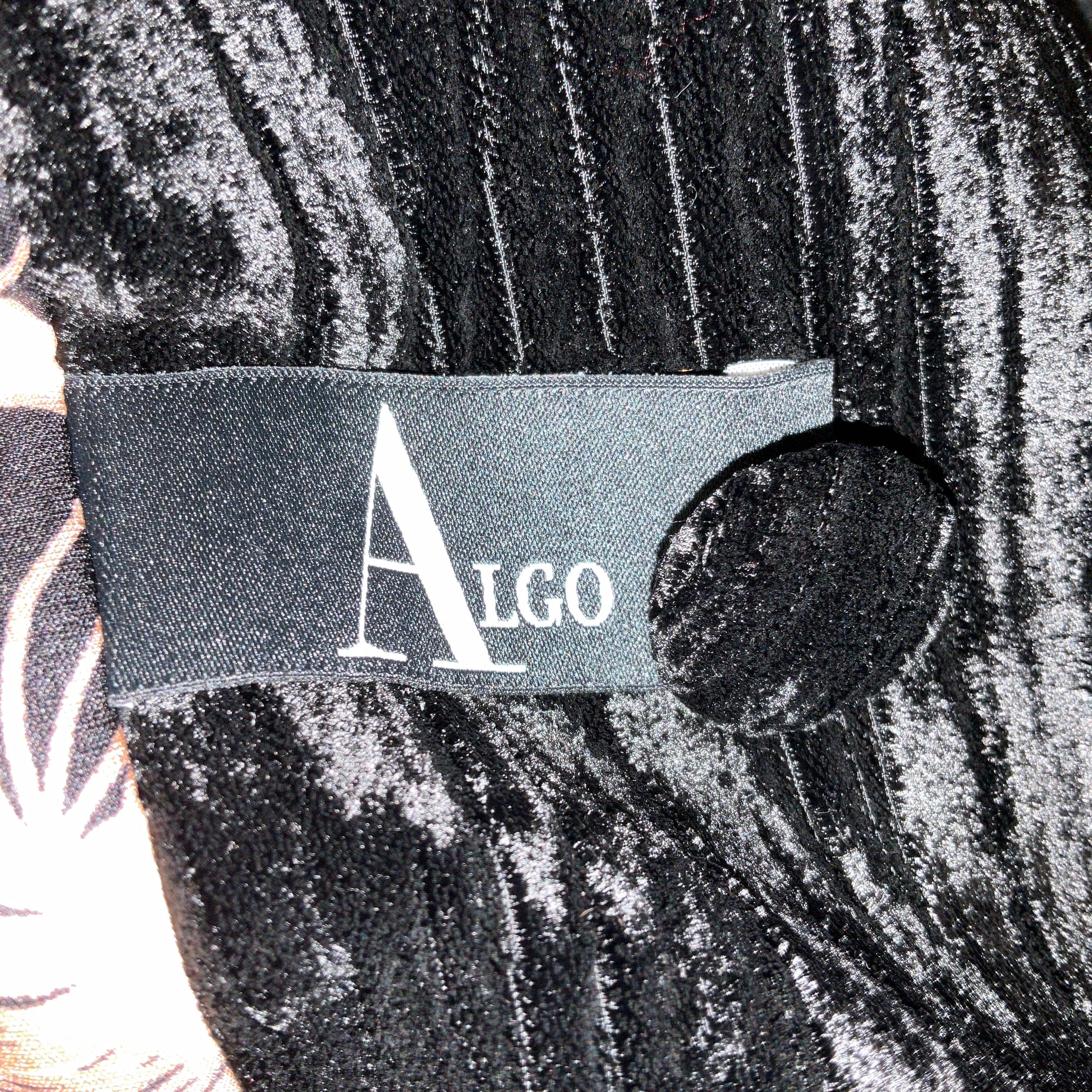 Algo Black One Button Velvet Blazer
